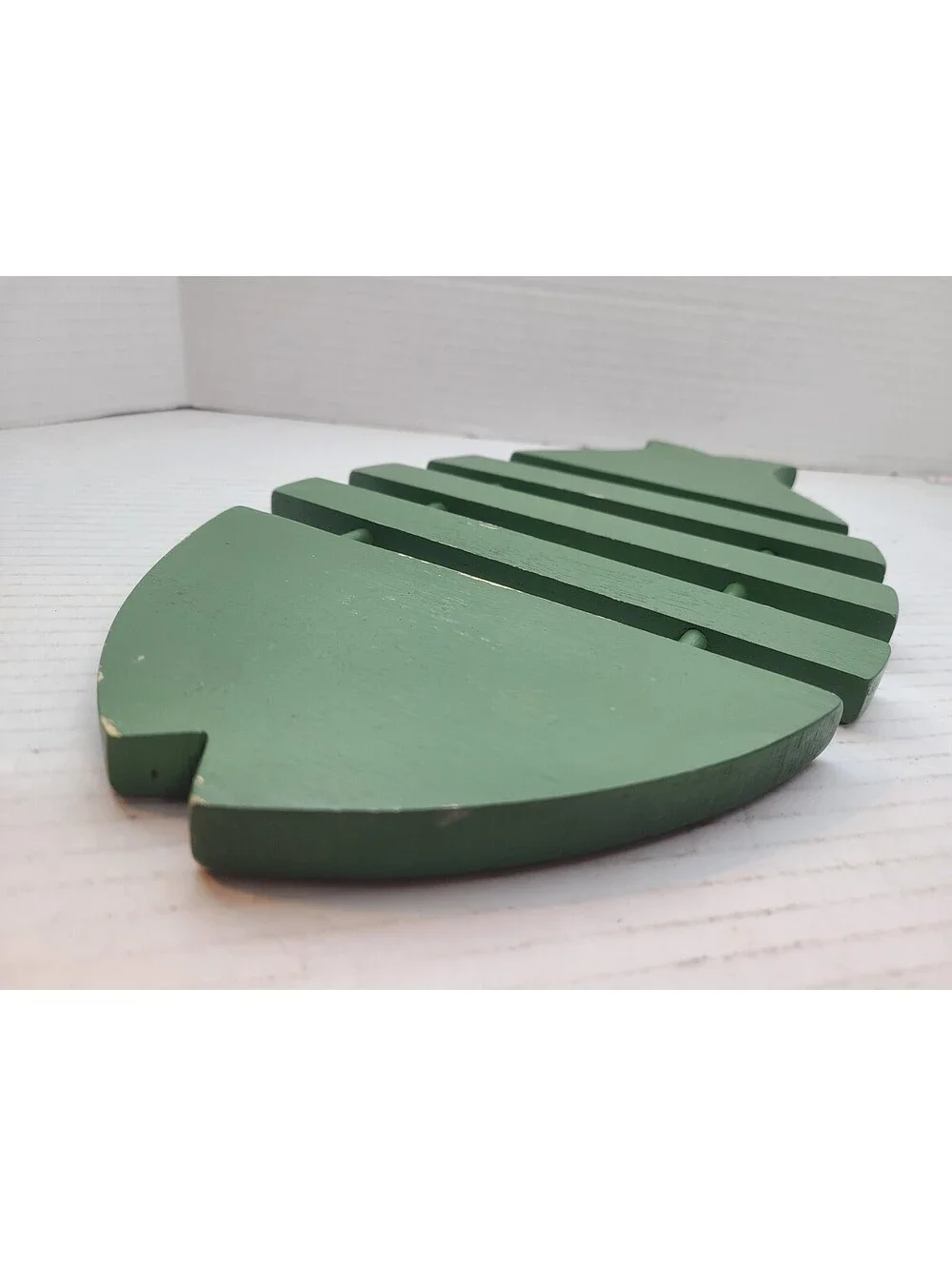 Green Wooden Fish Shaped Vintage Trivet Hot Plate Wall Art